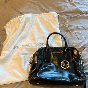 MICHAEL KORS | Med Leather Designer Satchel With Metal Logo Charm